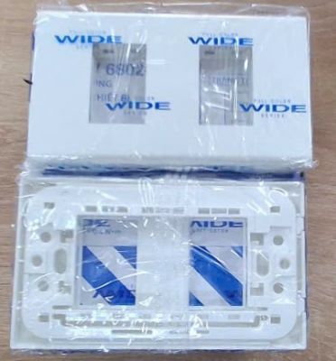 Mặt dùng cho 2 thiết bị Panasonic WEV 68020SW
