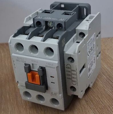 Contactor LS MC-32a AC220V