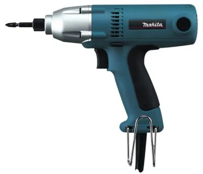 Máy vặn vít Makita 6952