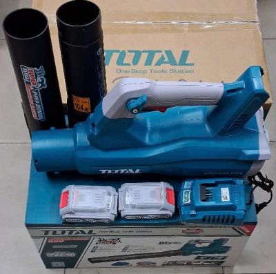 Máy thổi lá dùng pin 20V Total TABLI204282 (bao gồm 2 pin và 1 sạc)